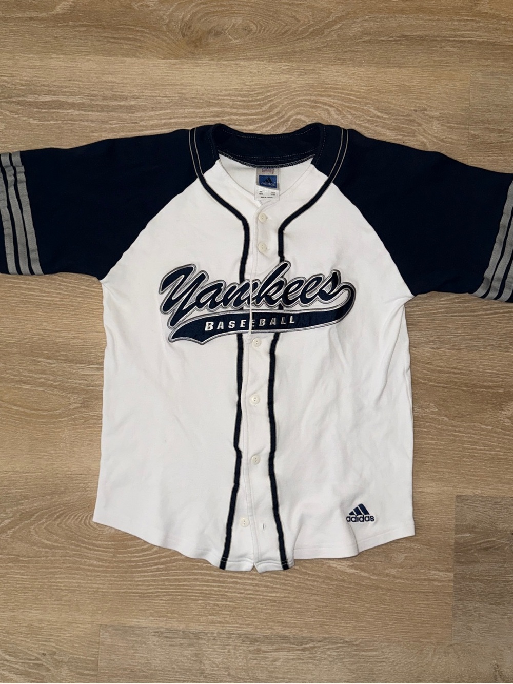 Vintage New York Yankees Adidas Jersey Size XL 18-20